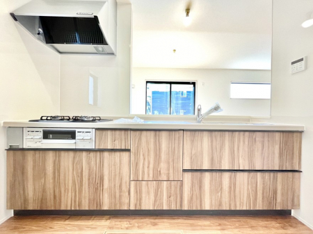 Lb`@`Kitchen`@LĎg₷Lb`ȂƑłɗAЕtԂȂłႢ܂[Ղ肠̂ŁAƐȈۂۂĂ܂B