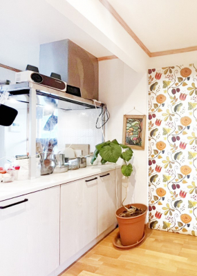 Lb`@`Kitchen`  rOnJE^[Lb`B  ȂƑƃR~jP[VƂ邾łȂA傫ȊJ邱Ƃł܂B  ql̐邱Ƃł܂ˁI