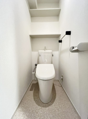 gC@`Toilet`@YEXbLEKȃEHVbgtgCł낰ԂłBgC͖g킴𓾂Ȃ́BۂłˁBXbgNuƂĕ֗Ȏ[ItB