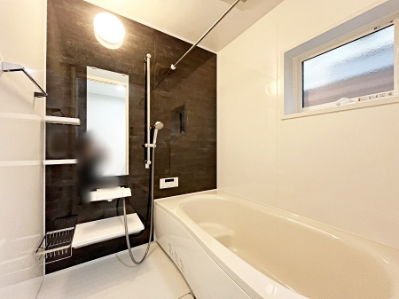 @`Bath Room`@͋C̗ŖɌătbVB@\tĂ̂ŗׂ̐@uŐ􂢏オ󕨂AJ̓VCCɂ邱Ƃ\łB