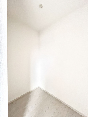 ̑@`Walk-in Closet`@KvȂ̂R[fBl[gꗗĊmFłAgxx⏀ZԂōςރEH[NCN[[bgݒu܂BƂ̒Ƃ֗Ȏ[Xy[XłB