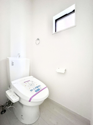 gC@`Toilet`@YEXbLEKȃEHVbgtgCł낰ԂłBgC͖g킴𓾂Ȃ́BۂłˁBgC2̂Œ̍Gɕ֗łI