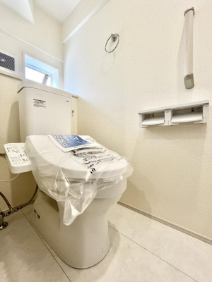 gC@Q`Toilet`@̂鐅gC̓EHVbgtłgC͖g킴𓾂Ȃ́BۂłˁBgC2̂Œ̍Gɕ֗łI