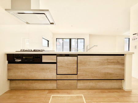 Lb`@`Kitchen`@LĎg₷Lb`ȂƑłɗAЕtԂȂłႢ܂[Ղ肠̂ŁAƐȈۂۂĂ܂B