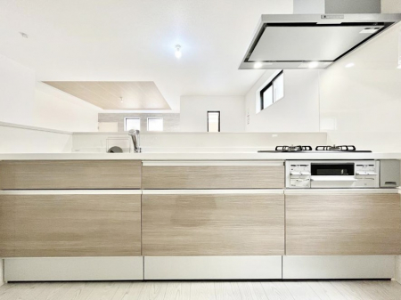 Lb`@`Kitchen`@LĎg₷Lb`ȂƑłɗAЕtԂȂłႢ܂[Ղ肠̂ŁAƐȈۂۂĂ܂B