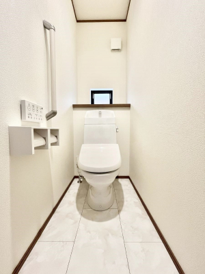 gC@Q`Toilet`@̂鐅gC̓EHVbgtłgC͖g킴𓾂Ȃ́BۂłˁBgC2̂Œ̍Gɕ֗łI