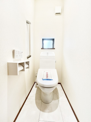 gC@P`Toilet`@̂鐅gC̓EHVbgtłgC͖g킴𓾂Ȃ́BۂłˁBgC2̂Œ̍Gɕ֗łI