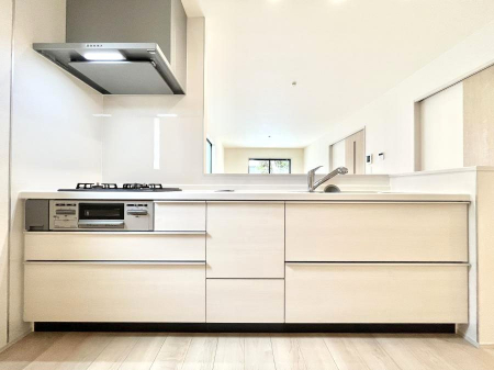 Lb`@R`Kitchen`@LĎg₷Lb`ȂƑłɗAЕtԂȂłႢ܂[Ղ肠̂ŁAƐȈۂۂĂ܂B