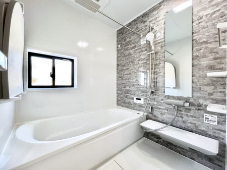 @P`Bath Room`@t̃oX[Bz˂ޖ邢́A̓CǂgłB܂A@Ă܂BCǍDłB
