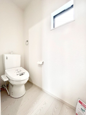 gC@`Toilet`@YEXbLEKȃEHVbgtgCł낰ԂłBgC͖g킴𓾂Ȃ́BۂłˁBgC2̂Œ̍Gɕ֗łI