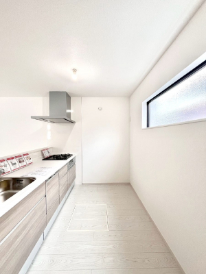 Lb`@`Kitchen`@LĎg₷Lb`ȂƑłɗAЕtԂȂłႢ܂[Ղ肠̂ŁAƐȈۂۂĂ܂B
