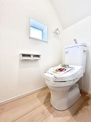 gC@P`Toilet`@̂鐅gC̓EHVbgtłgC͖g킴𓾂Ȃ́BۂłˁBgC2̂Œ̍Gɕ֗łI