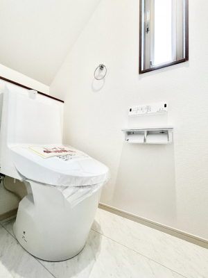 gC@Q`Toilet`@̂鐅gC̓EHVbgtłgC͖g킴𓾂Ȃ́BۂłˁBgC2̂Œ̍Gɕ֗łI