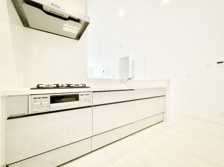 Lb`@1`Kitchen`rOnJE^[Lb`BȂƑƃR~jP[VƂ邾łȂA傫ȊJ邱Ƃł܂B  ql̐邱Ƃł܂ˁI