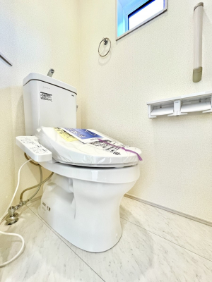 gC@P`Toilet`@̂鐅gC̓EHVbgtłgC͖g킴𓾂Ȃ́BۂłˁBgC2̂Œ̍Gɕ֗łI