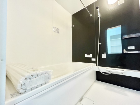 @2`Bath Room`  ƑL΂ē邱Ƃ\I  qlƂꏏł\ȍLȂ̂ŁArOƂ͈ƑcR̂ЂƎy݂܂B
