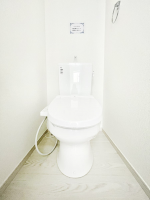 gC@2`Toilet`@̂鐅gC̓EHVbgtłgC͖g킴𓾂Ȃ́BۂłˁBgC2̂Œ̍Gɕ֗łI