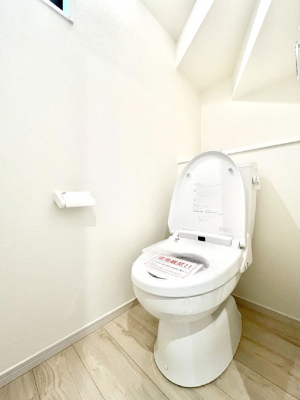 gC@`Toilet`@̂鐅gC̓EHVbgtłgC͖g킴𓾂Ȃ́BۂłˁBgC2̂Œ̍Gɕ֗łI