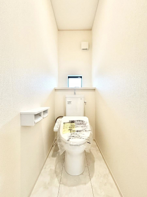 gC@B`Toilet`@̂鐅gC̓EHVbgtłgC͖g킴𓾂Ȃ́BۂłˁBgC2̂Œ̍Gɕ֗łI