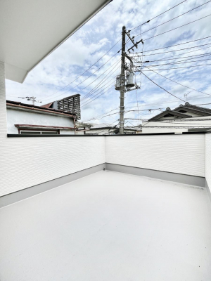 oRj[@`Balcony`  oRj[͉z݁Azc󕨂C悭Ƃł܂B  g₷JIȃoRj[łzՂ~蒍AoRj[tZ܂B  