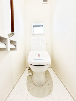 gC@1`Toilet`@YEXbLEKȃEHVbgtgCł낰ԂłB1A2KɃgCXy[XǏ薾邭AKԂƂȂĂ܂gꏊ炱̔złI