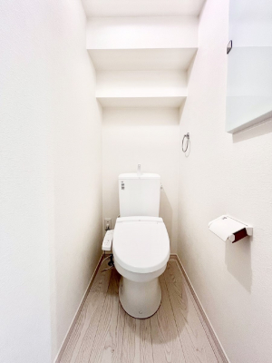 gC@P`Toilet`@̂鐅gC̓EHVbgtłgC͖g킴𓾂Ȃ́BۂłˁBgC2̂Œ̍Gɕ֗łI