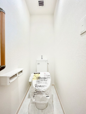 gC@P`Toilet`@̂鐅gC̓EHVbgtłgC͖g킴𓾂Ȃ́BۂłˁBgC2̂Œ̍Gɕ֗łI