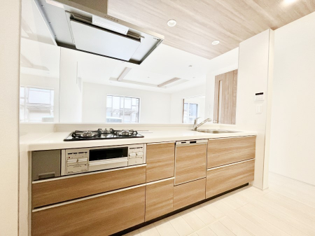 Lb`@`Kitchen`@LĎg₷Lb`ȂƑłɗAЕtԂȂłႢ܂[Ղ肠̂ŁAƐȈۂۂĂ܂B