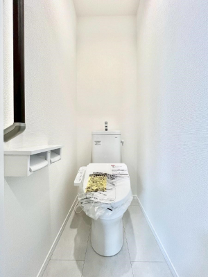 gC@P`Toilet`@̂鐅gC̓EHVbgtłgC͖g킴𓾂Ȃ́BۂłˁBgC2̂Œ̍Gɕ֗łI