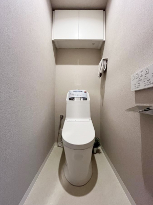 gC@`Toilet`@YEXbLEKȃEHVbgtgCł낰ԂłBtH[ρIgC͖g킴𓾂Ȃ́BۂłˁB