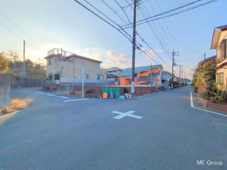 nynʐ^@-