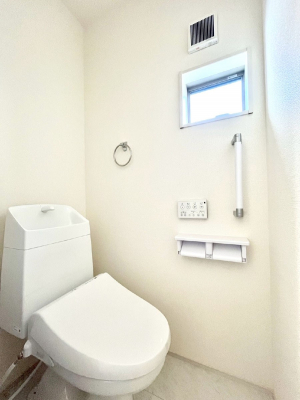 gC@R`Toilet`@̂鐅gC̓EHVbgtłgC͖g킴𓾂Ȃ́BۂłˁBgC2̂Œ̍Gɕ֗łI