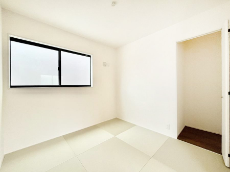̑ρ@Q`Japanese Room`@LDKאڂ̘áAACȂǉl̉ƎXy[XƂāA܂Ȃql̂邲ƒł͂Q₨ނւ̏ƂĂp܂B