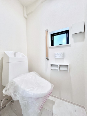 gC@P`Toilet`@̂鐅gC̓EHVbgtłgC͖g킴𓾂Ȃ́BۂłˁBgC2̂Œ̍Gɕ֗łI