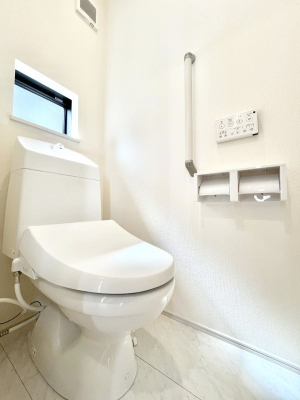 gC@A`Toilet`@̂鐅gC̓EHVbgtłgC͖g킴𓾂Ȃ́BۂłˁBgC2̂Œ̍Gɕ֗łI