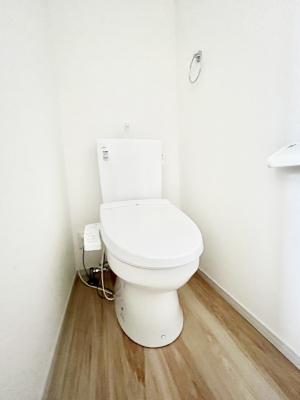 @P`Toilet`@̂鐅gC̓EHVbgtłgC͖g킴𓾂Ȃ́BۂłˁBgC2̂Œ̍Gɕ֗łI