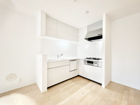 Lb`@`Kitchen`@ZA葁Ƃłk^Lb`BR[i[ɃXpCXނuăXbLƁƂLb`R[i[͎LȎdオƂȂĂ܂B  