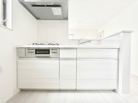 Lb`@`Kitchen`@u͉낤vȃLb`Ȃv藿łႢ܂BLb`̓rO]ł܂BƑȂ邨Ƃɂ܂B