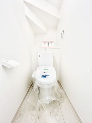 gC@`Toilet`@YEXbLEKȃEHVbgtgCł낰ԂłBgC͖g킴𓾂Ȃ́BۂłˁBgC2̂Œ̍Gɕ֗łI