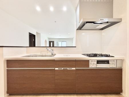 Lb`@`Kitchen`@LĎg₷Lb`ȂƑłɗAЕtԂȂłႢ܂[Ղ肠̂ŁAƐȈۂۂĂ܂B