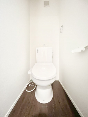 gC@T`Toilet`@̂鐅gC̓EHVbgtłgC͖g킴𓾂Ȃ́BۂłˁBgC2̂Œ̍Gɕ֗łI