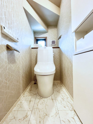 gC@`Toilet`@YEXbLEKȃEHVbgtgCł낰ԂłBgC͖g킴𓾂Ȃ́BۂłˁBgC2̂Œ̍Gɕ֗łI