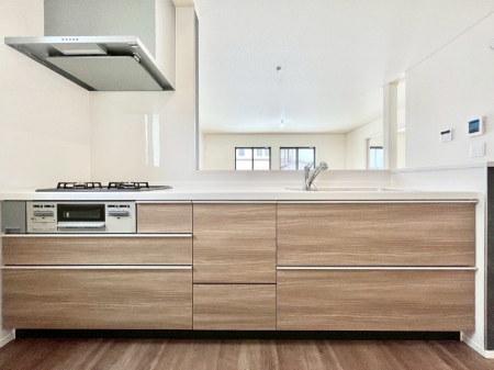 Lb`@`Kitchen`@LĎg₷Lb`ȂƑłɗAЕtԂȂłႢ܂[Ղ肠̂ŁAƐȈۂۂĂ܂B