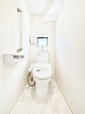 gC@B`Toilet`@̂鐅gC̓EHVbgtłgC͖g킴𓾂Ȃ́BۂłˁBgC2̂Œ̍Gɕ֗łI