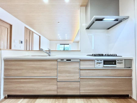 Lb`@R`Kitchen`@LĎg₷Lb`ȂƑłɗAЕtԂȂłႢ܂[Ղ肠̂ŁAƐȈۂۂĂ܂B