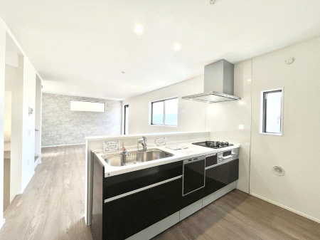 Lb`@`Kitchen`@R鑋̂Lb`gꏊ炱Agl܂BƂLb`R[i[͎LȎdオƂȂĂ܂B