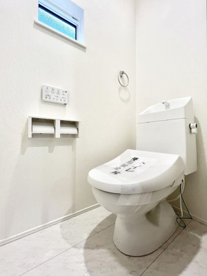 gC@Q`Toilet`@̂鐅gC̓EHVbgtłgC͖g킴𓾂Ȃ́BۂłˁBgC2̂Œ̍Gɕ֗łI