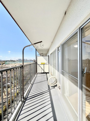 oRj[@`Balcony`  oRj[͉z݁Azc󕨂C悭Ƃł܂Bg₷JIȃoRj[łzՂ~蒍AoRj[tZ܂B  