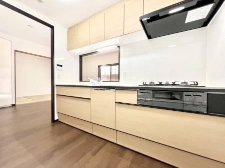 Lb`@`Kitchen`@LĎg₷Lb`ȂƑłɗAЕtԂȂłႢ܂[Ղ肠̂ŁAƐȈۂۂĂ܂B