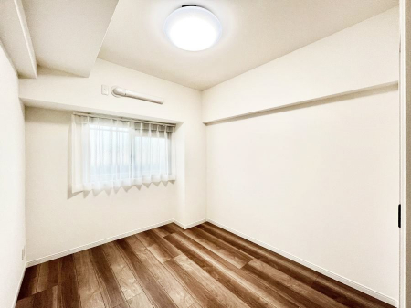 q@`Bed Room`@؂̉肪₳t[O͈炬炷vCx[gԁB߂̃t[Oł̂ŁAǎƂ}b`AXɍLĂʂB  